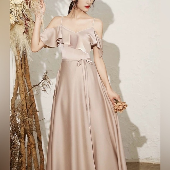 Pearl‎ Pink Bridesmaid Dress - Picture 1 of 4